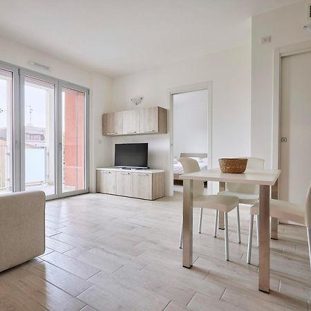 San Siro-Quarto Cagnino Elyon Apartment Милано Екстериор снимка